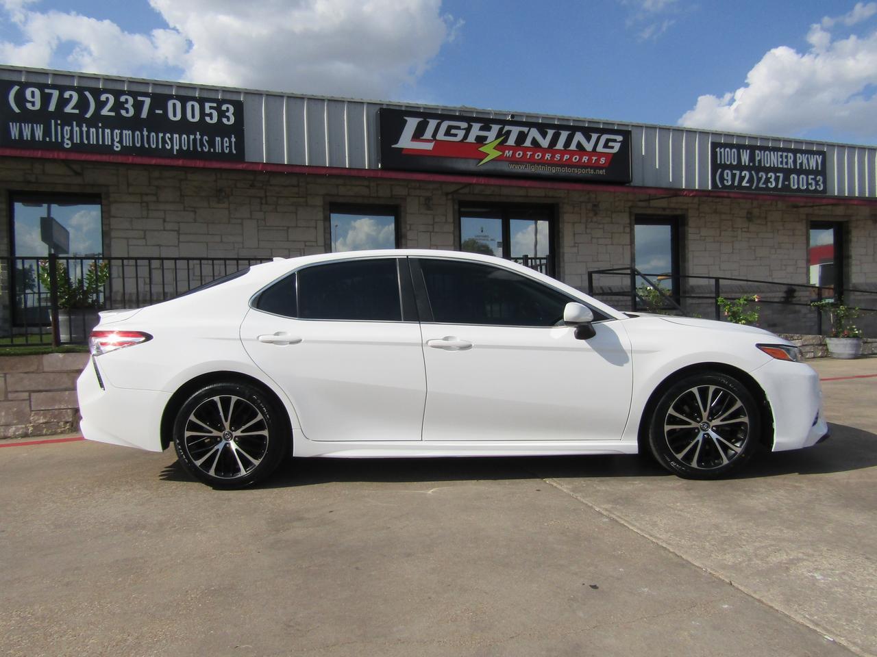 2020 Toyota Camry SE Auto (Natl) Grand Prairie TX