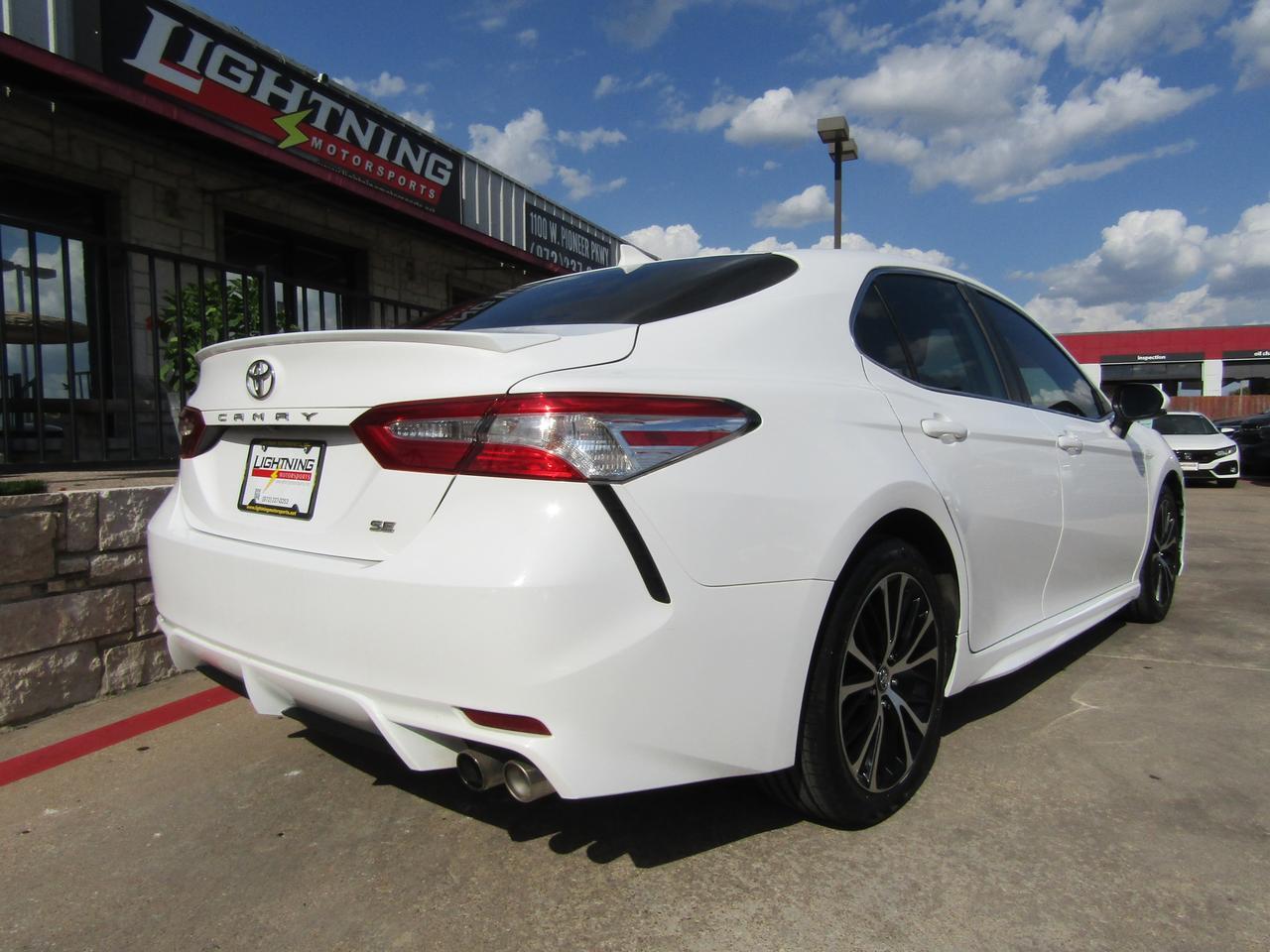2020 Toyota Camry SE Auto (Natl) Grand Prairie TX