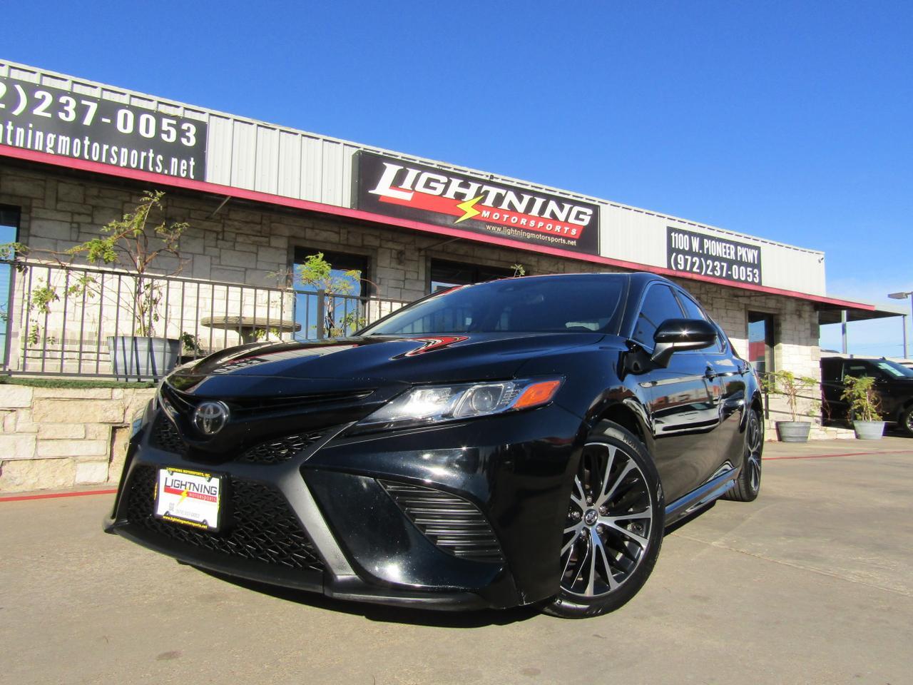 2020 Toyota Camry SE Auto (Natl)