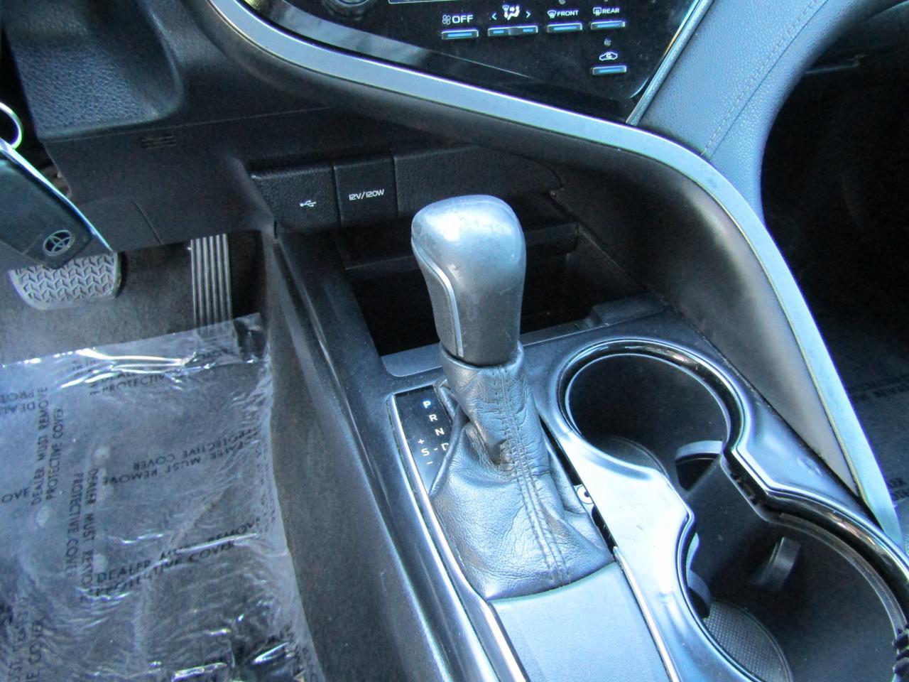 2020 Toyota Camry SE Auto (Natl) Grand Prairie TX