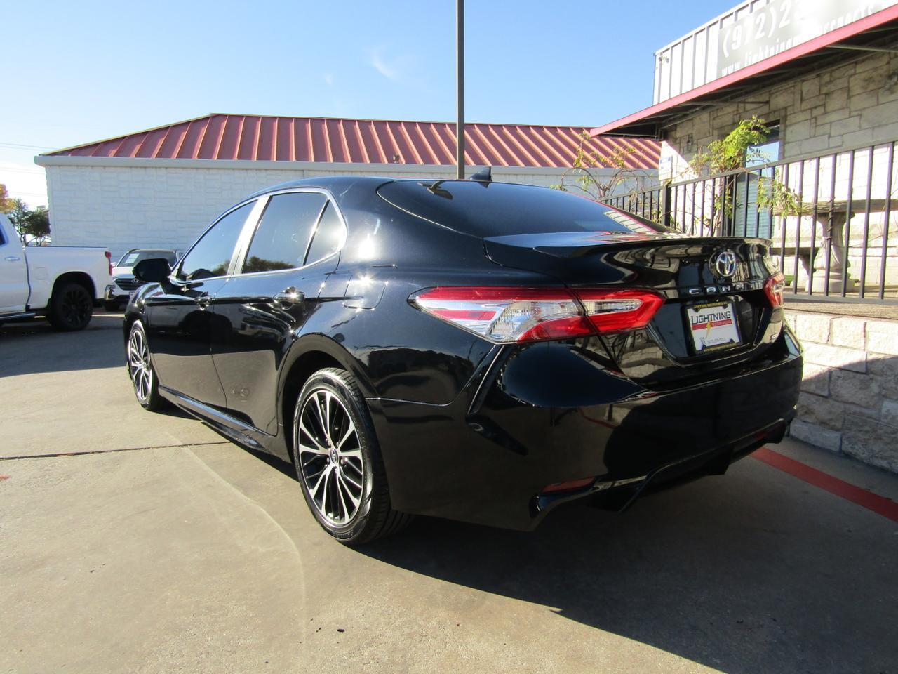 2020 Toyota Camry SE Auto (Natl) Grand Prairie TX