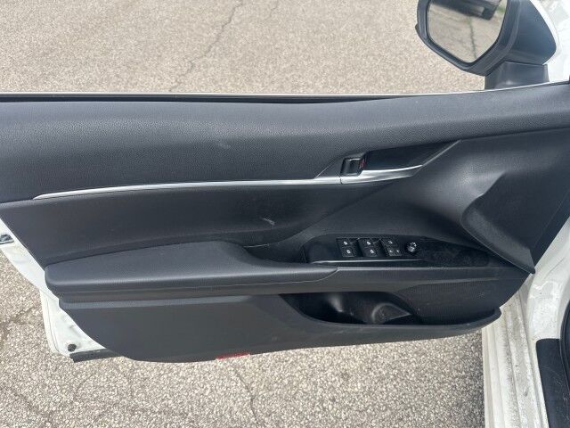 2020 Toyota Camry SE Cleveland OH