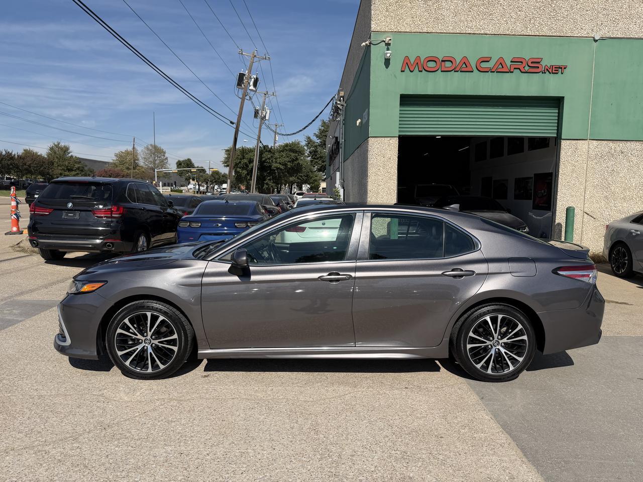 2020 Toyota Camry SE Dallas TX