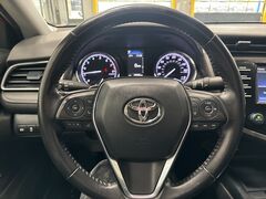 2020 Toyota Camry SE FWD Fond du Lac WI