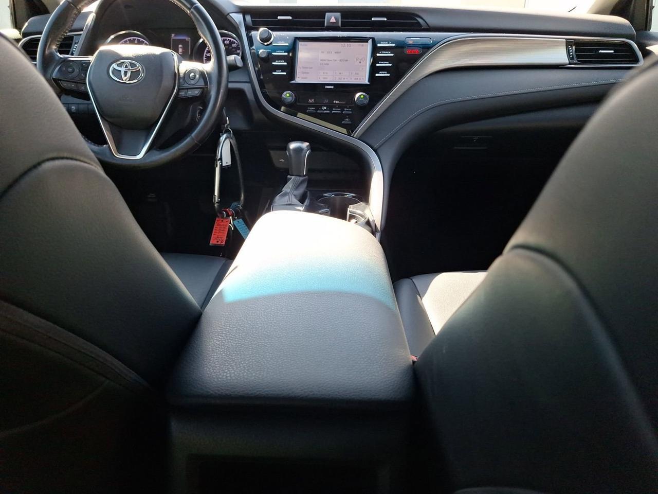 2020 Toyota Camry SE Hurst TX