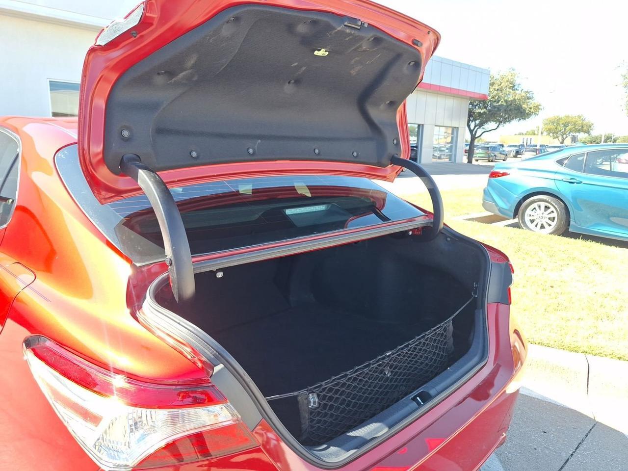 2020 Toyota Camry SE Hurst TX