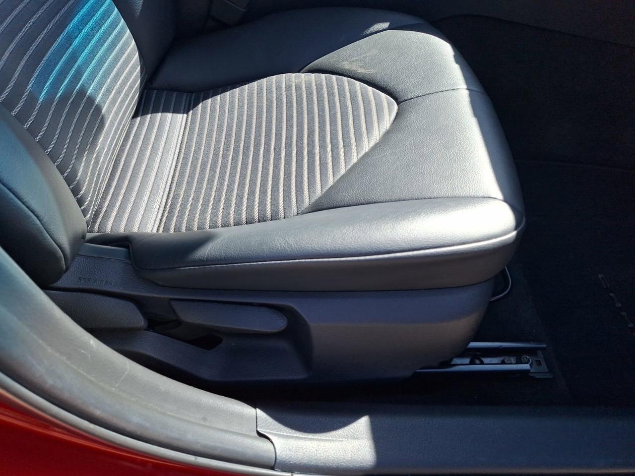 2020 Toyota Camry SE Hurst TX