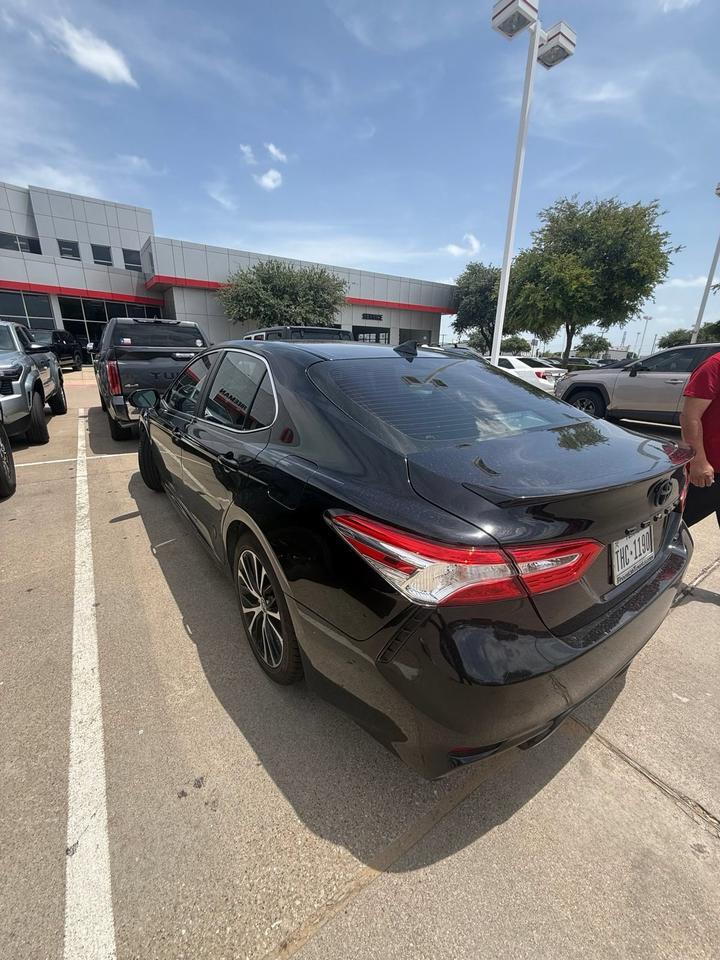 2020 Toyota Camry SE Hurst TX