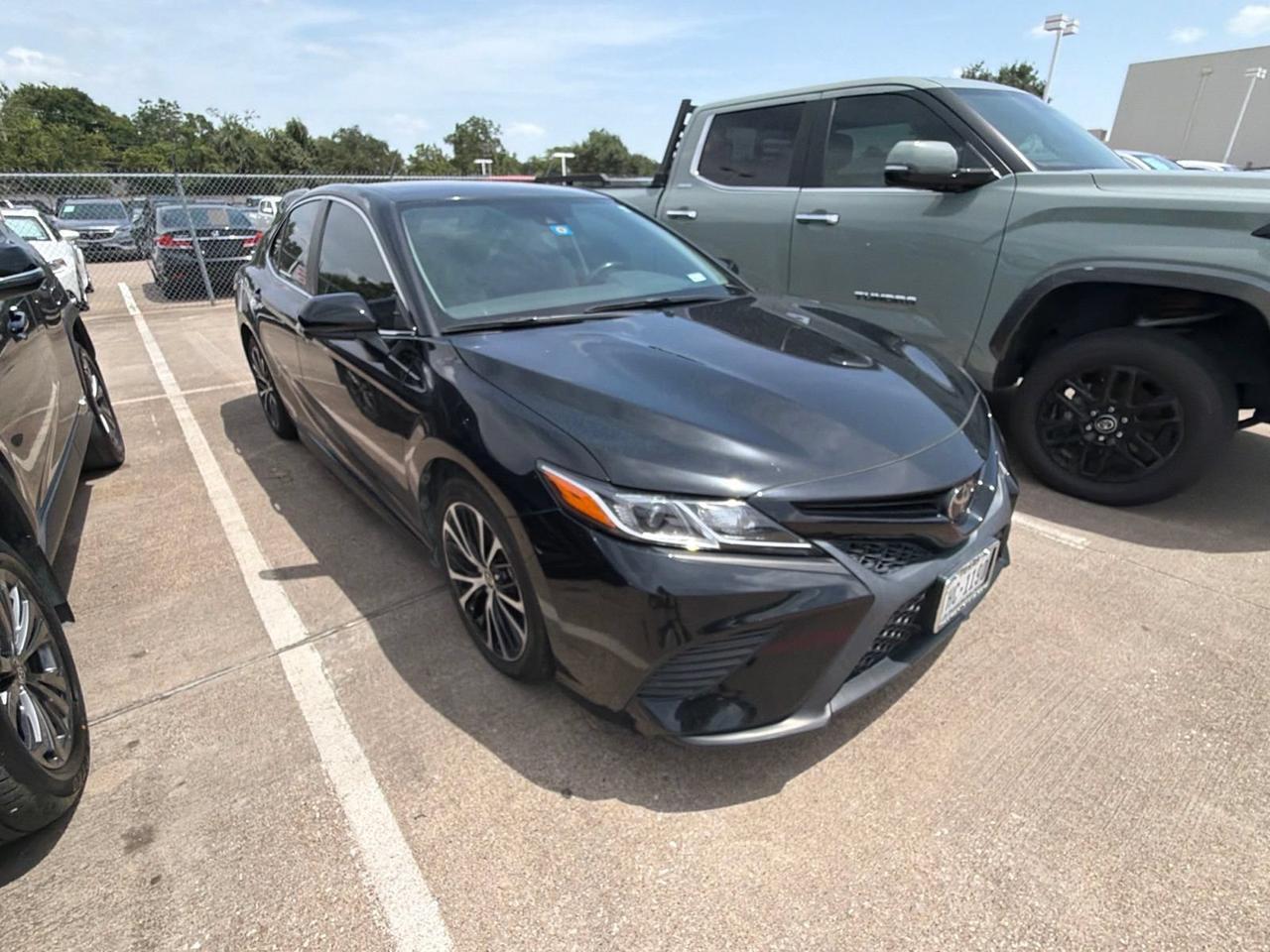 2020 Toyota Camry SE Hurst TX