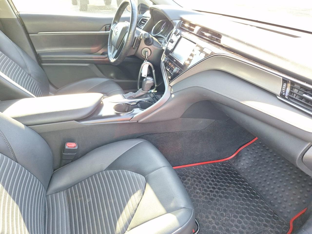 2020 Toyota Camry SE Hurst TX