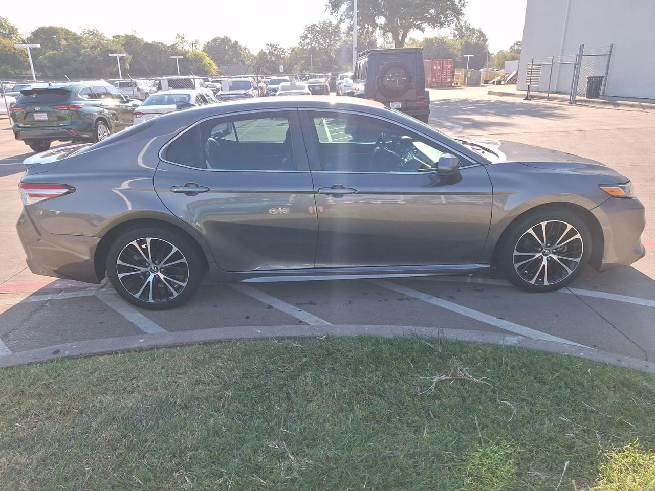 2020 Toyota Camry SE Hurst TX