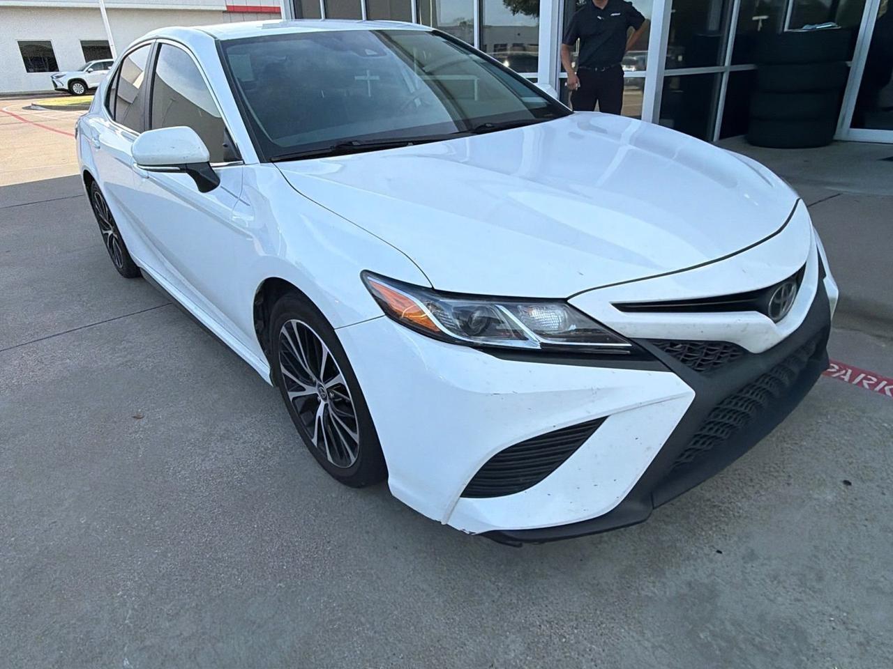 2020 Toyota Camry SE Hurst TX