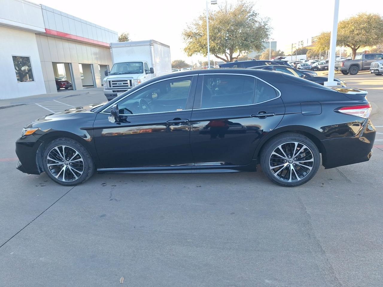 2020 Toyota Camry SE Hurst TX