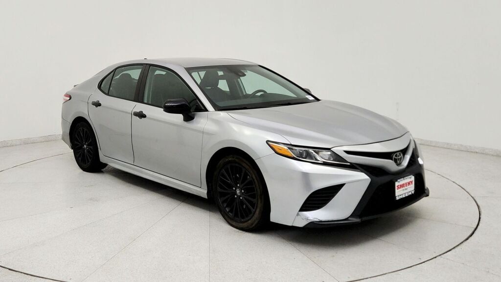 2020 Toyota Camry SE Nightshade