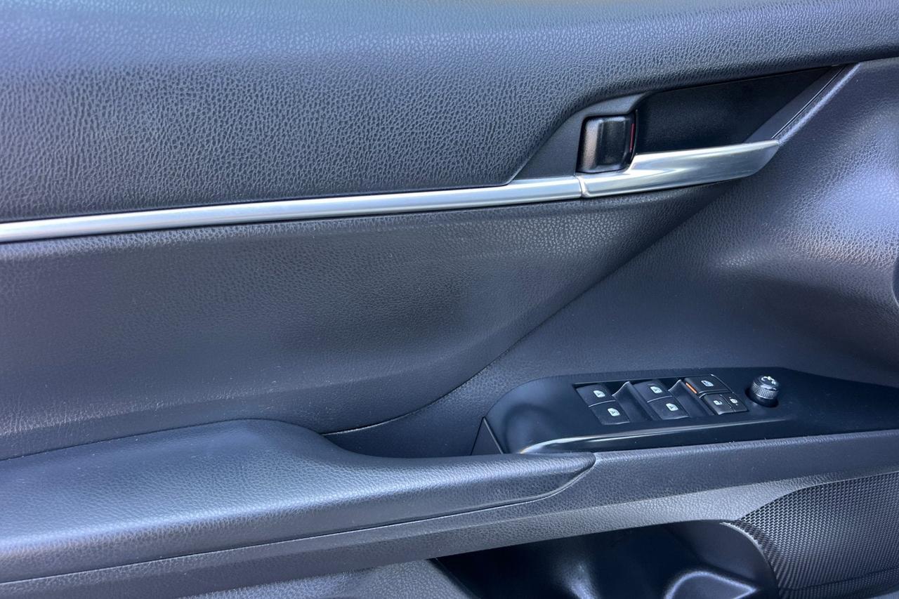 2020 Toyota Camry SE Roseville CA