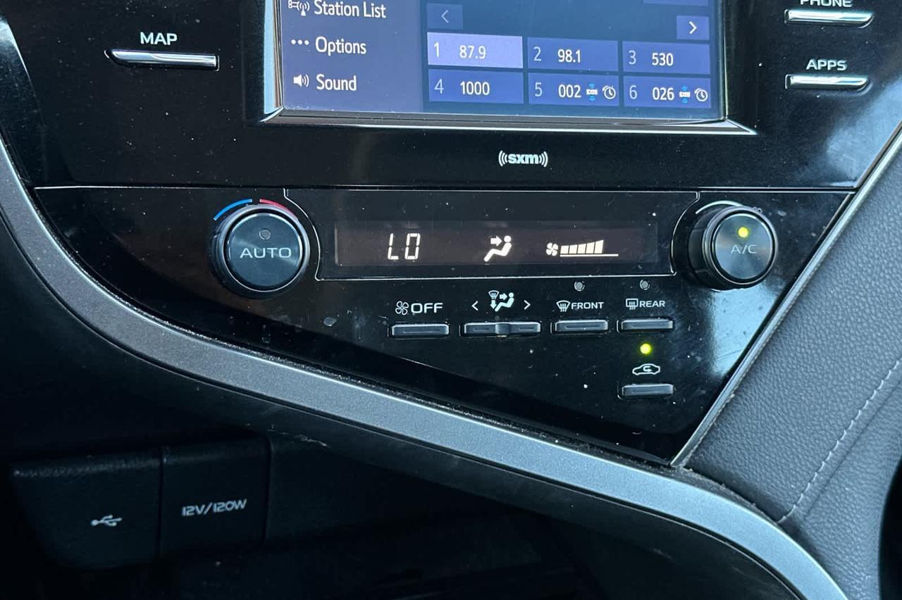2020 Toyota Camry SE Roseville CA