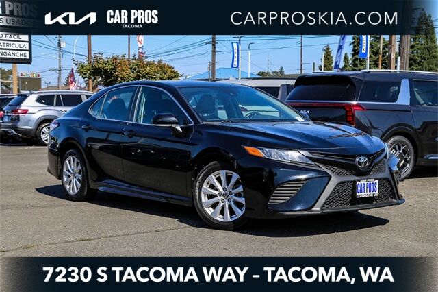 2020 Toyota Camry SE