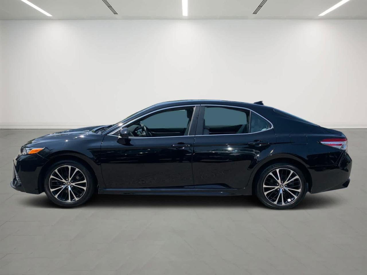 2020 Toyota Camry SE Dartmouth MA