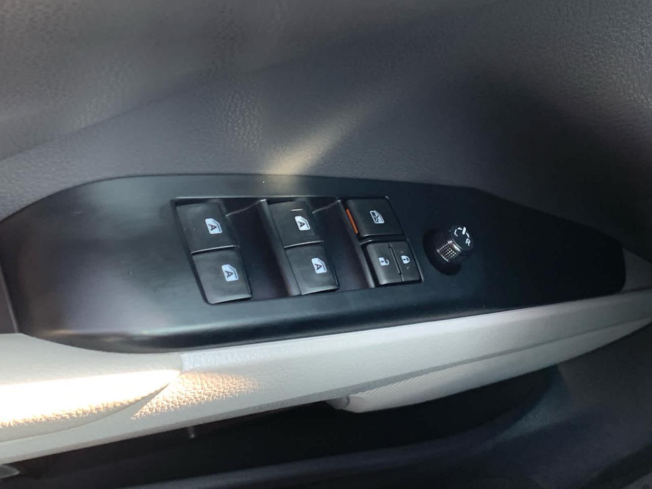 2020 Toyota Camry SE Dartmouth MA