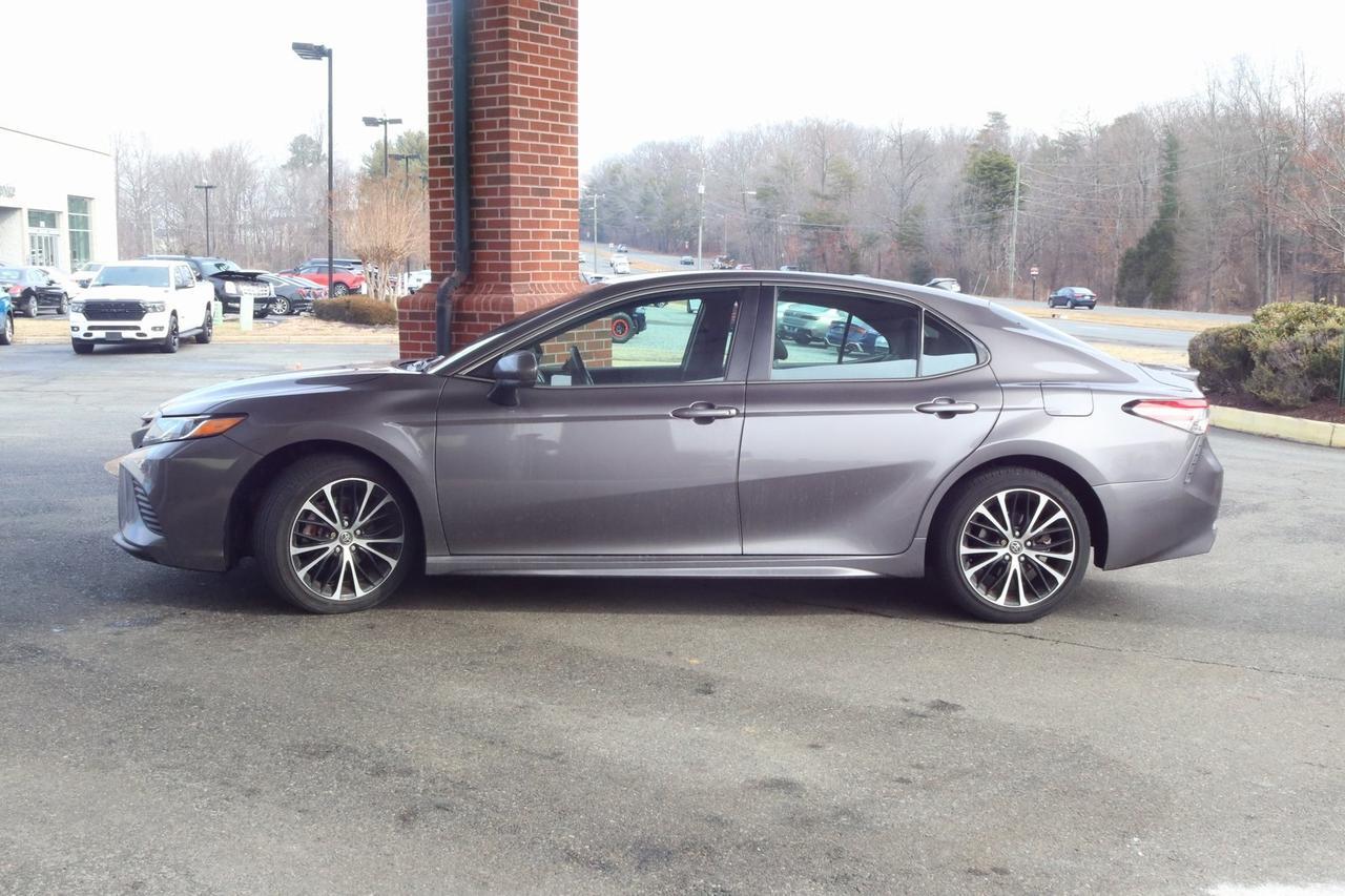 2020 Toyota Camry SE Fredericksburg VA