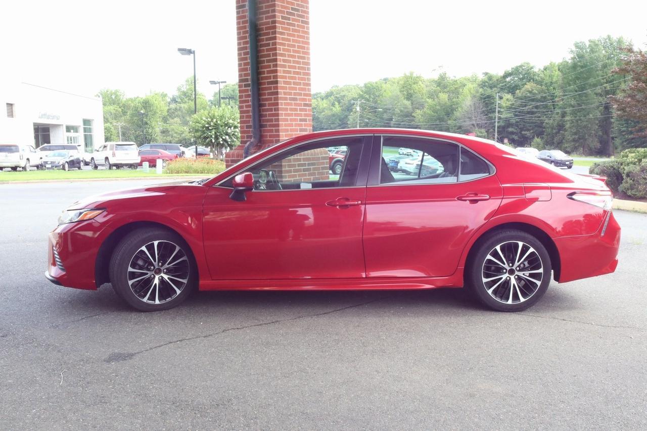 2020 Toyota Camry SE Fredericksburg VA
