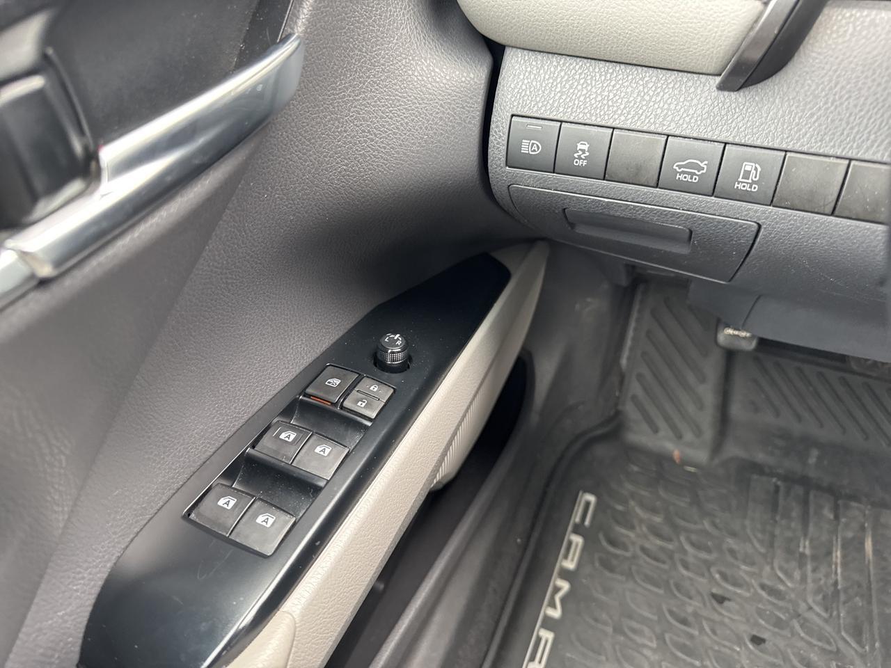 2020 Toyota Camry SE Warrenton VA