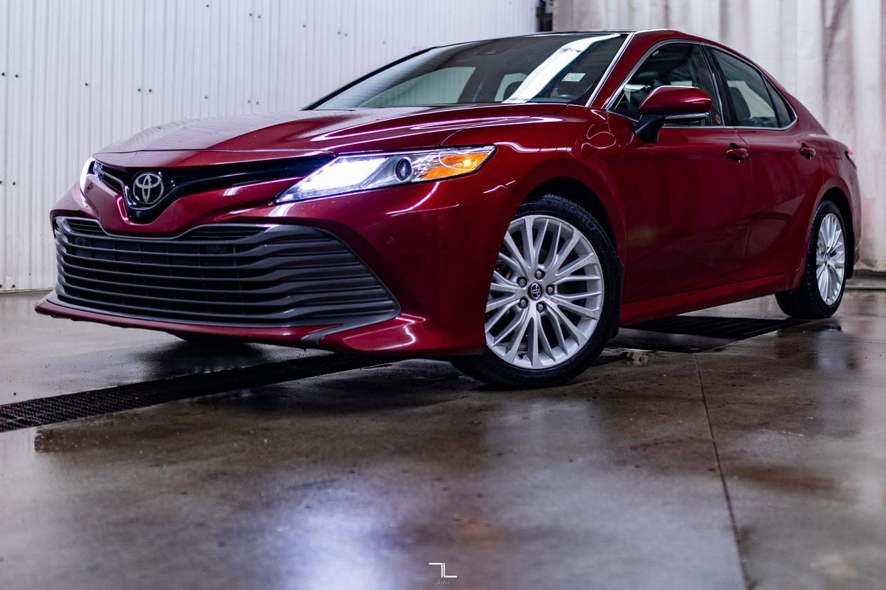 2020 Toyota Camry XLE Leather Roof Nav BCam Red Deer AB
