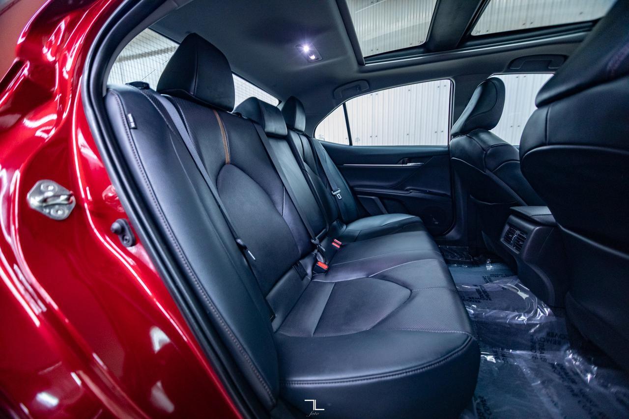 2020 Toyota Camry XLE Leather Roof Nav BCam Red Deer AB