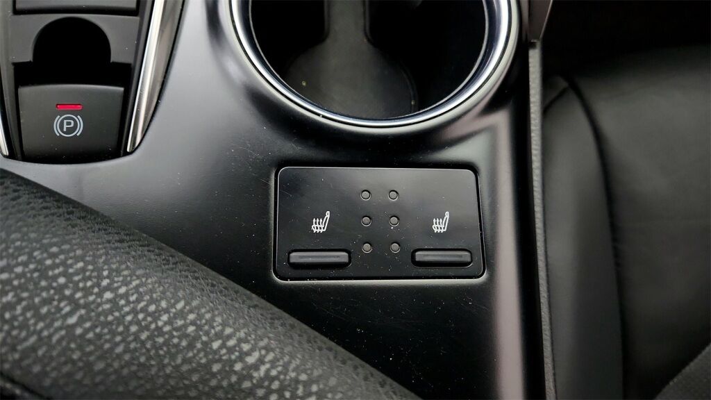 2020 Toyota Camry XLE Laurel MD