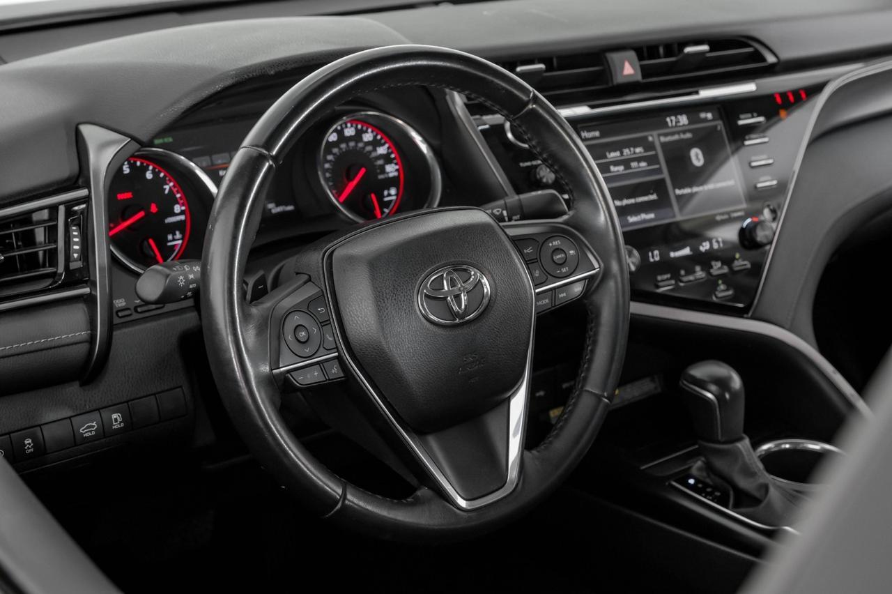 2020 Toyota Camry XSE BLIND SPOT MONITOR LANE DEPARTURE ALERT PRE COLLISION SYSTEM PANORAMA LEATHER Carrollton TX