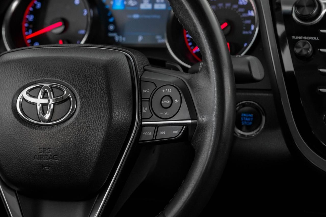 2020 Toyota Camry XSE BLIND SPOT MONITOR LANE DEPARTURE ALERT PRE COLLISION SYSTEM PANORAMA LEATHER Carrollton TX
