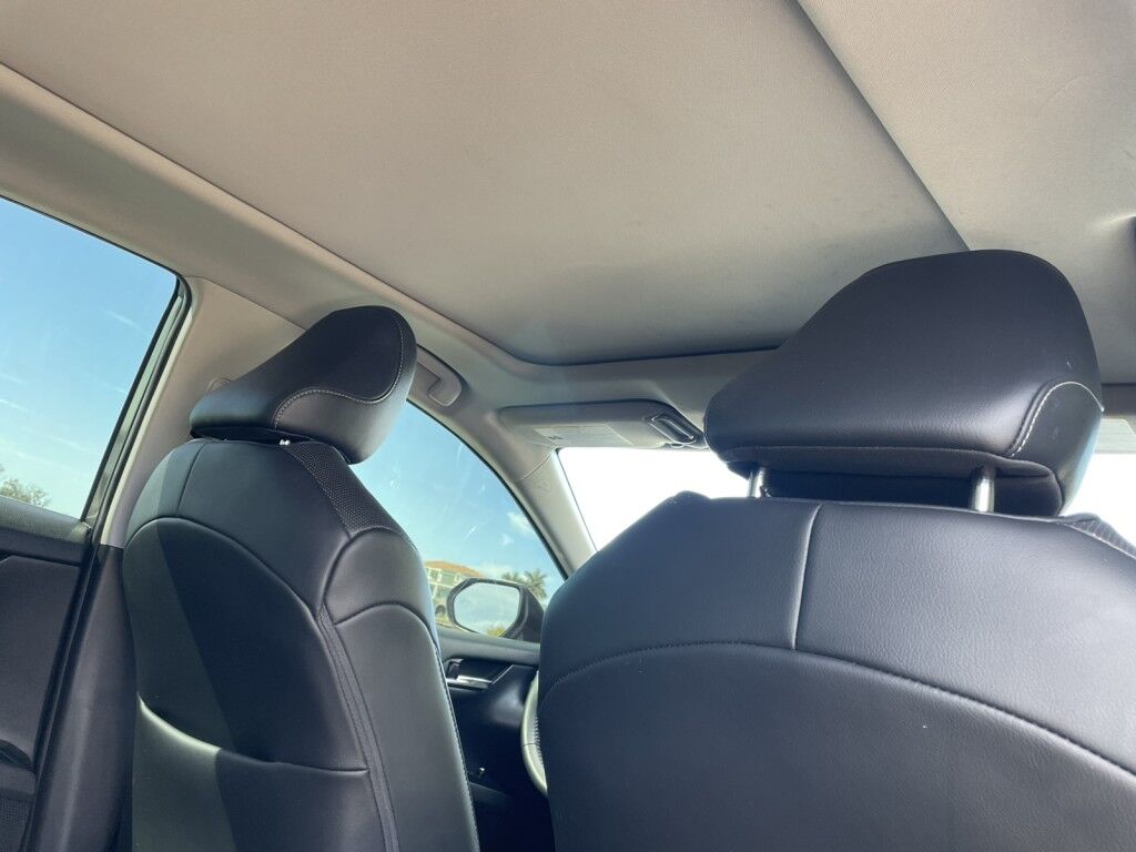 2020 Toyota Camry XSE~NAVIGATION~DRIVER ASSIST PACKAGE~PANORAMICA ROOF~ONLINE FINA Sarasota FL