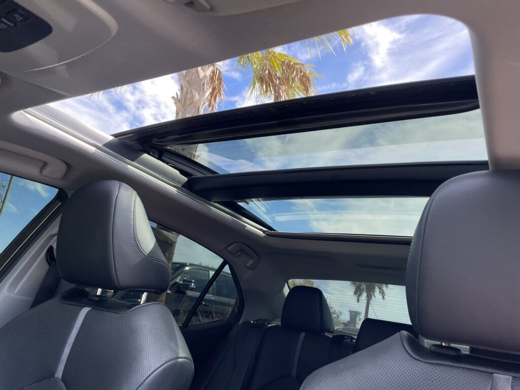 2020 Toyota Camry XSE~NAVIGATION~DRIVER ASSIST PACKAGE~PANORAMICA ROOF~ONLINE FINA Sarasota FL