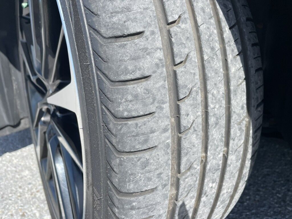 2020 Toyota Camry XSE~NAVIGATION~DRIVER ASSIST PACKAGE~PANORAMICA ROOF~ONLINE FINA Sarasota FL