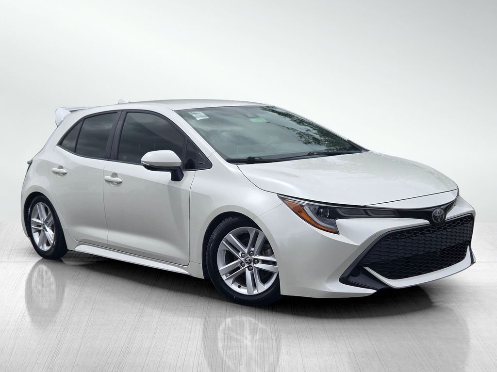 2020 Toyota Corolla Hatchback SE