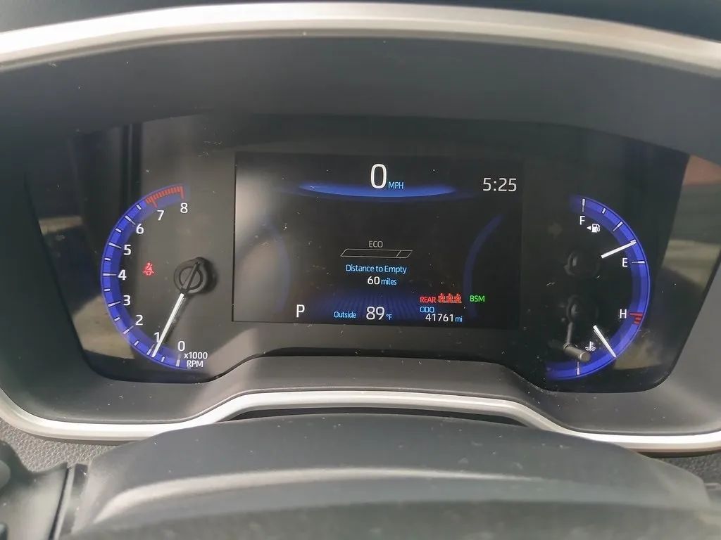 2020 Toyota Corolla Hatchback XSE - Photo 24