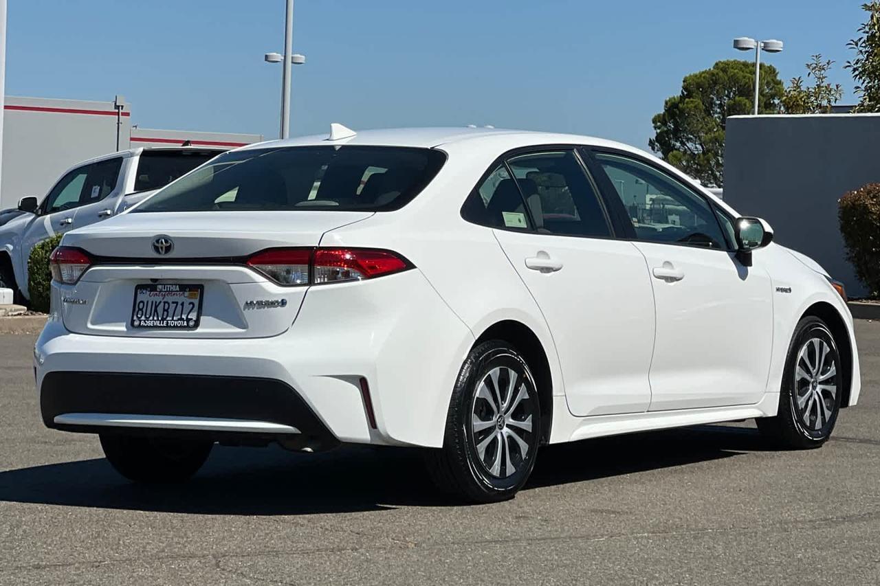 2020 Toyota Corolla Hybrid LE
