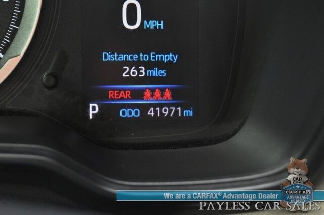 2020 Toyota Corolla LE / Automatic / Power Mirrors, Windows & Locks / Adaptive Cruise Control / Lane Departure & Forward Collision Alert / Apple CarPlay & Android Auto / Back Up Camera / Keyless Entry & Start / 38 MPG Anchorage AK