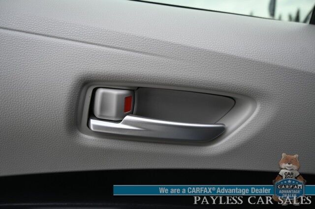 2020 Toyota Corolla LE / Automatic / Power Mirrors, Windows & Locks / Adaptive Cruise Control / Lane Departure & Forward Collision Alert / Apple CarPlay & Android Auto / Back Up Camera / Keyless Entry & Start / 38 MPG Anchorage AK