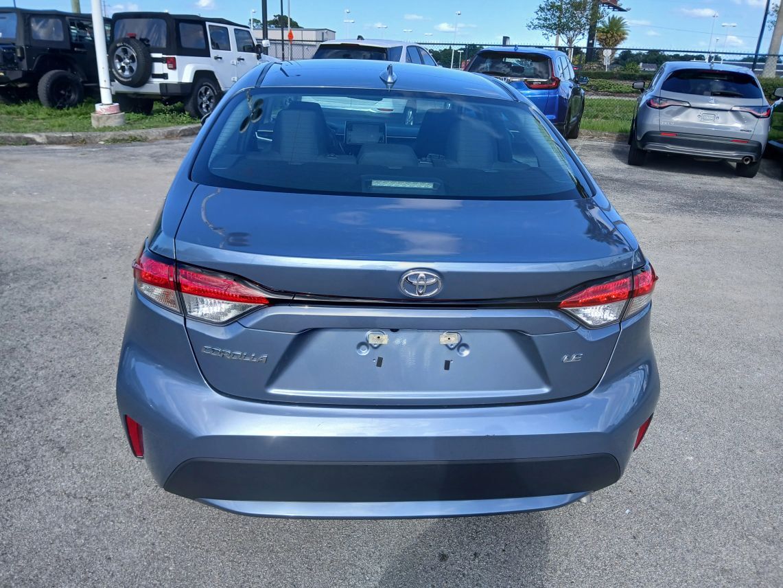 2020 Toyota Corolla LE Sedan 4D