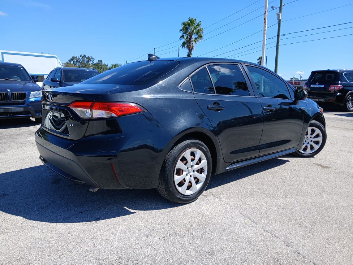 2020 Toyota Corolla LE Sedan 4D