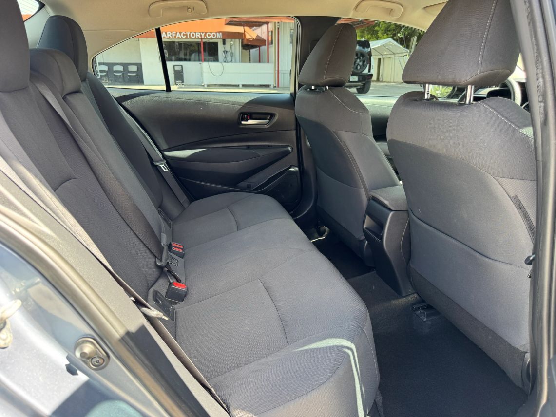 2020 Toyota Corolla LE Sedan 4D
