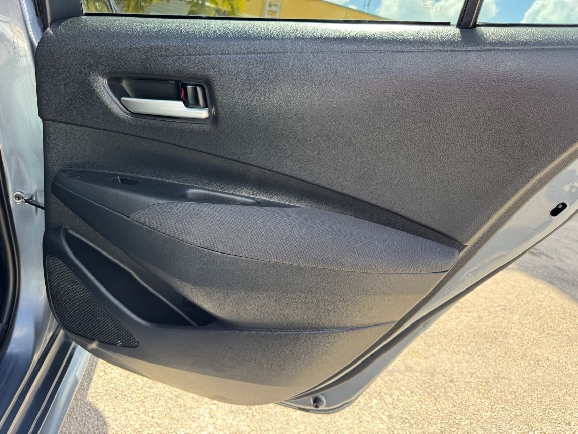 2020 Toyota Corolla LE Sedan 4D