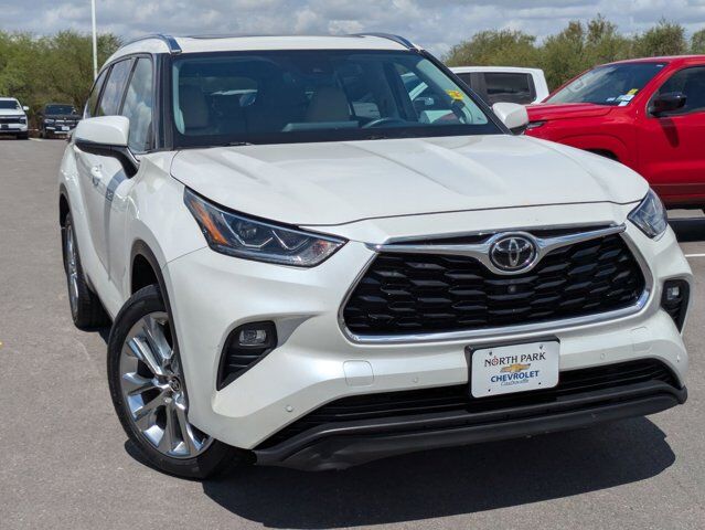 2020 Toyota Highlander Castroville TX