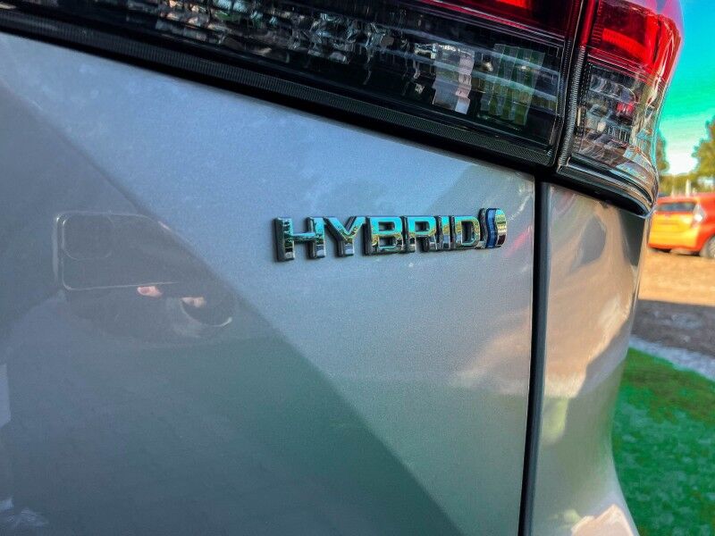 2020 Toyota Highlander Hybrid LE Wilmington NC