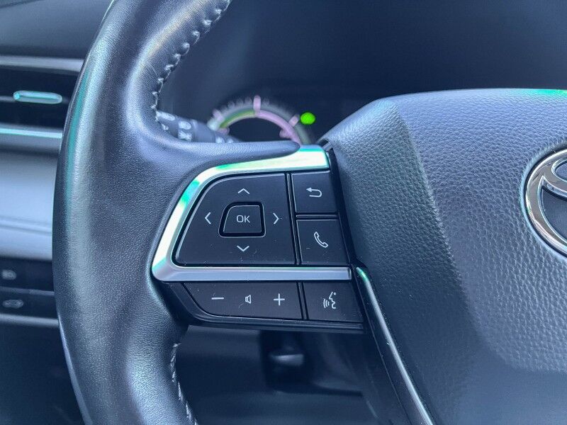 2020 Toyota Highlander Hybrid LE Wilmington NC
