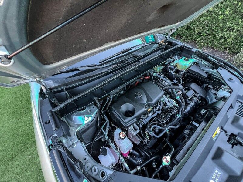 2020 Toyota Highlander Hybrid LE Wilmington NC