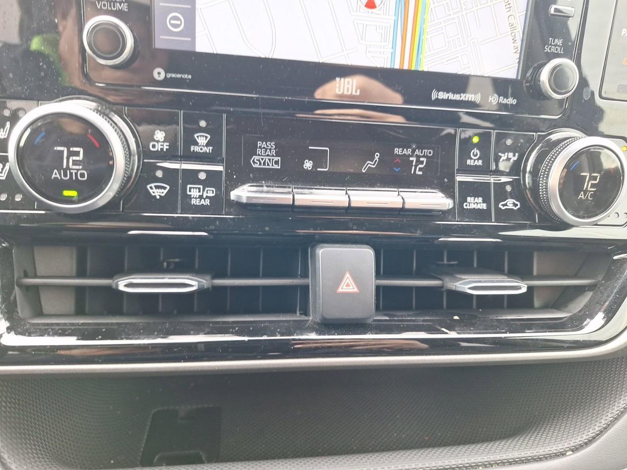 2020 Toyota Highlander Hybrid Limited Hurst TX