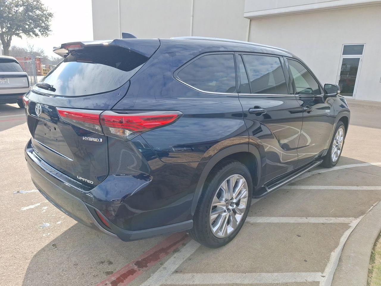 2020 Toyota Highlander Hybrid Limited Hurst TX