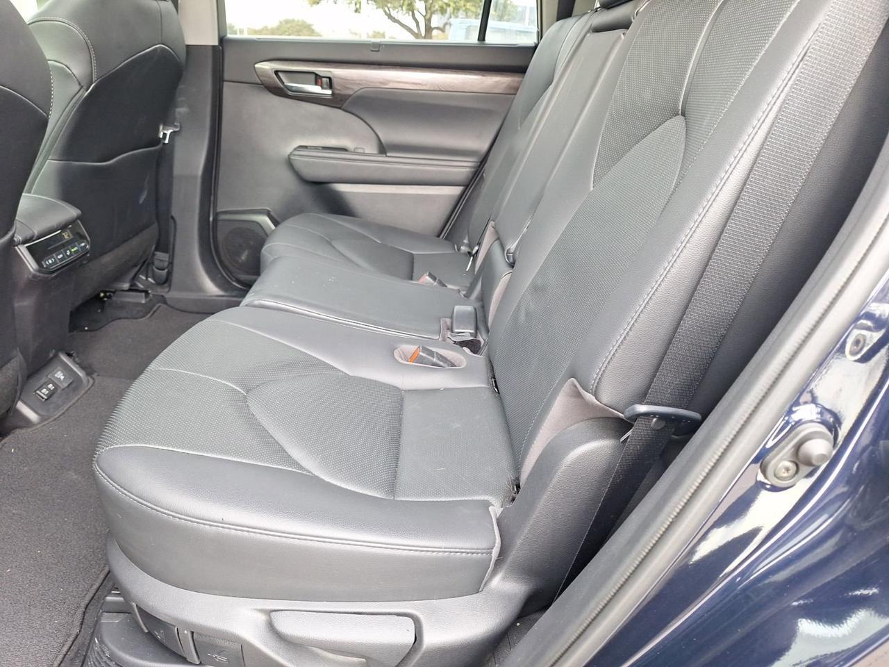 2020 Toyota Highlander Hybrid Limited Hurst TX